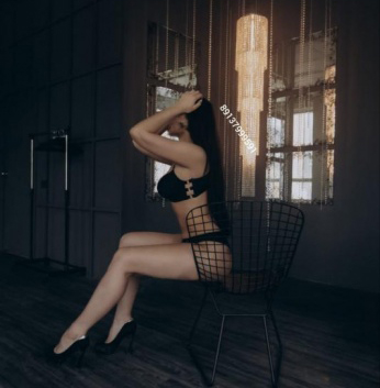 Экзотичная красотка ждет тебя у себя в уютной квартире. Я создам атмосферу соблазна, страсти и чувственности. Мои ласки помогут тебе забыть обо всех проблемах. Позвони мне, и я подарю тебе незабываемые мгновения! 6291, 27 лет